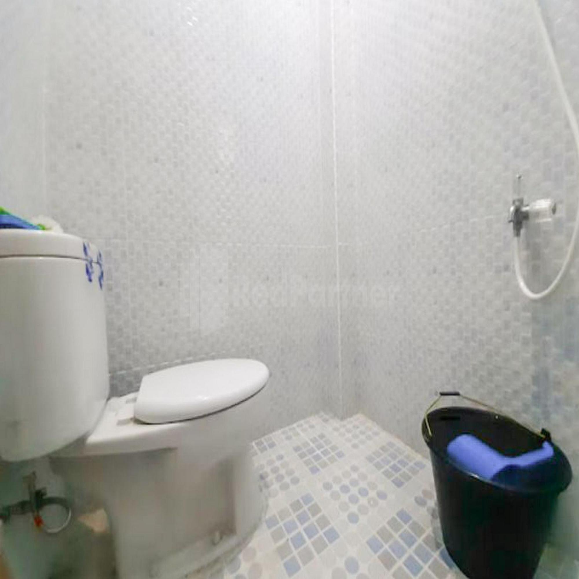 Wisma Pinggir Mitra Reddoorz تانجونغ بينانغ المظهر الخارجي الصورة